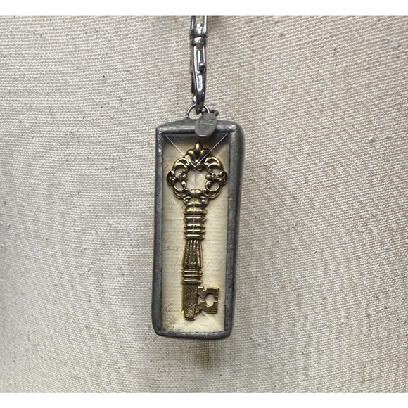 Jewel Kade Happiness Key Necklace 30” Silver Tone Chain w/ Pewter Framed Pendant - Picture 3 of 12